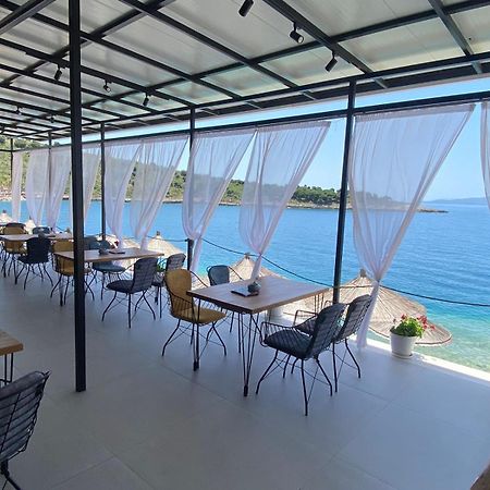 Sea Breeze Villa Sarandë 외부 사진
