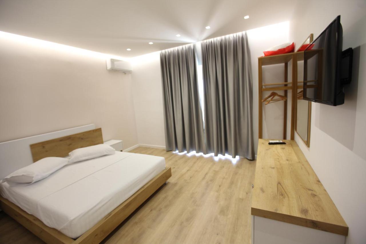 Sea Breeze Villa Sarandë 외부 사진