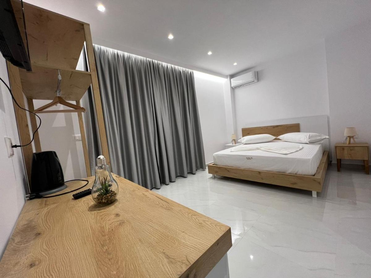 Sea Breeze Villa Sarandë 외부 사진