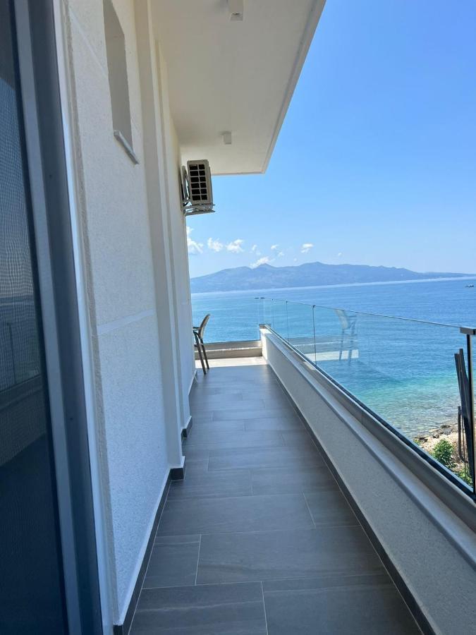 Sea Breeze Villa Sarandë 외부 사진
