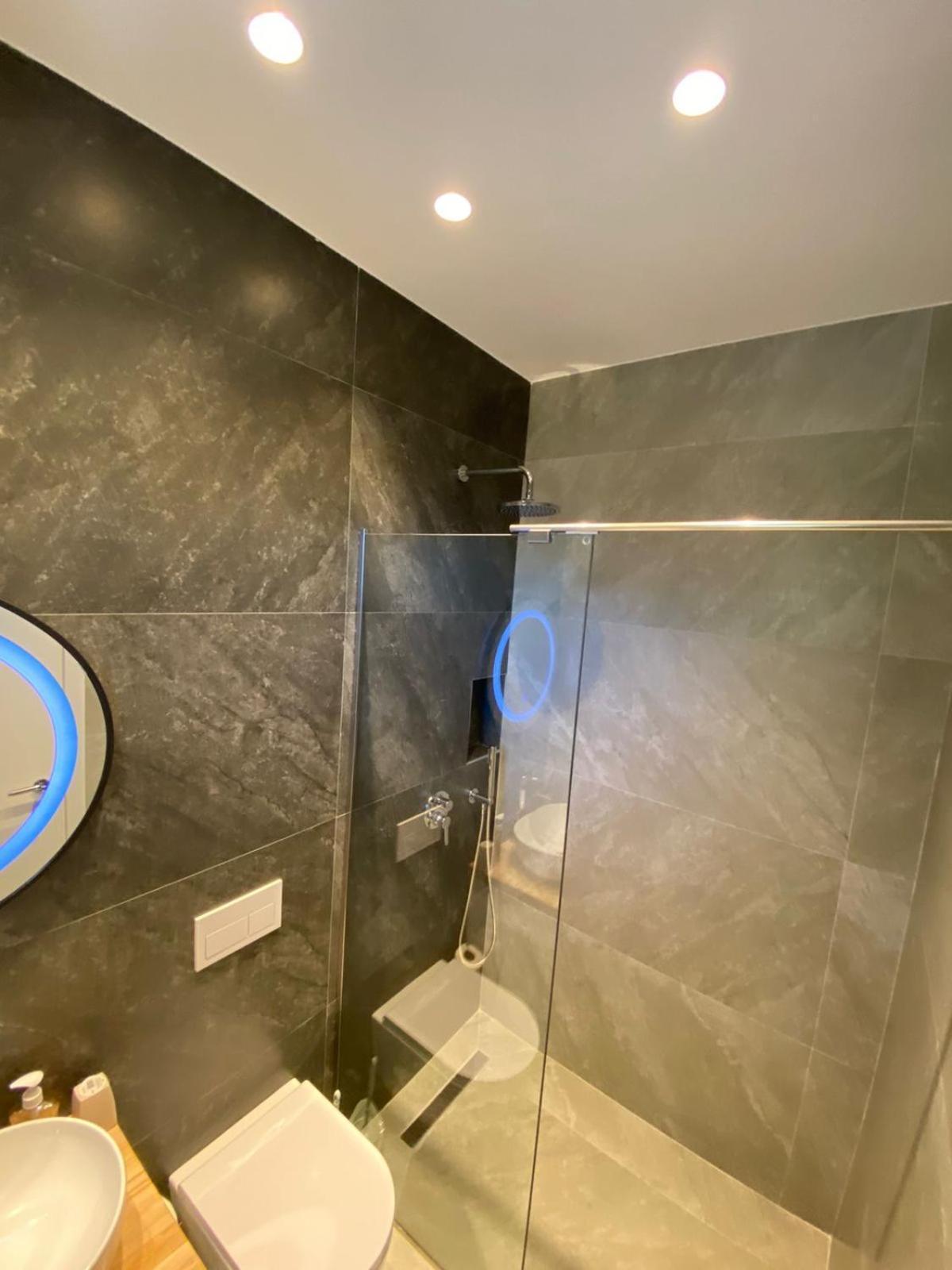 Sea Breeze Villa Sarandë 객실 사진