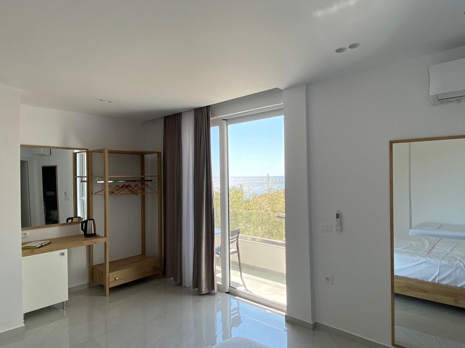 Sea Breeze Villa Sarandë 객실 사진