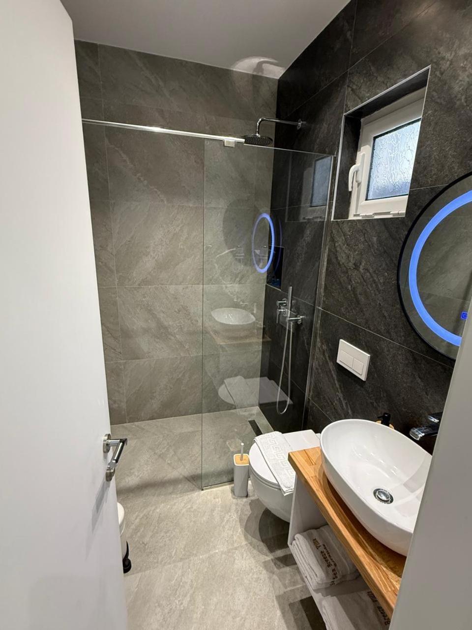Sea Breeze Villa Sarandë 외부 사진